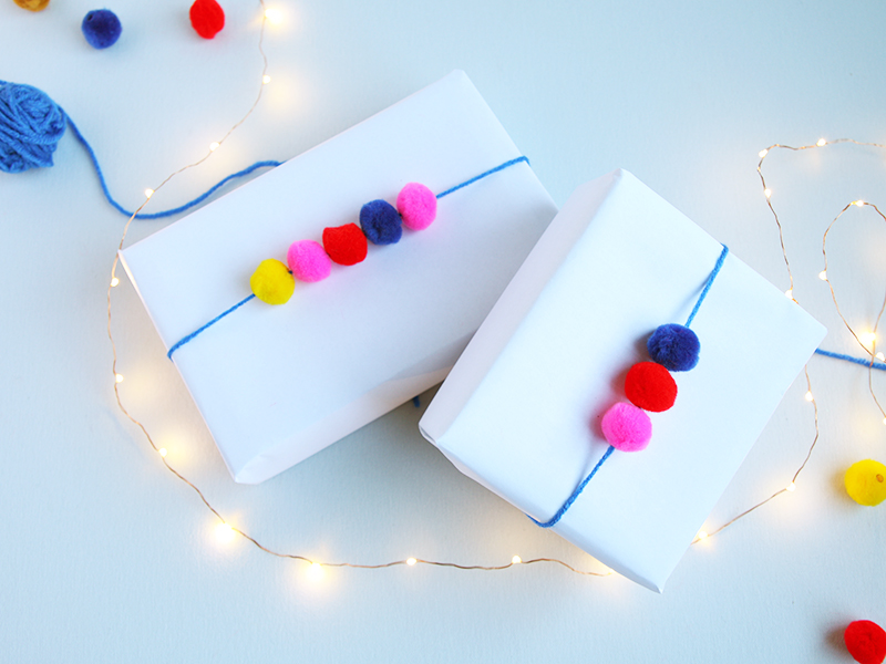 pom pom wrapping
