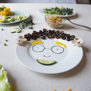 DIY: How to make Father's Day Face Plates